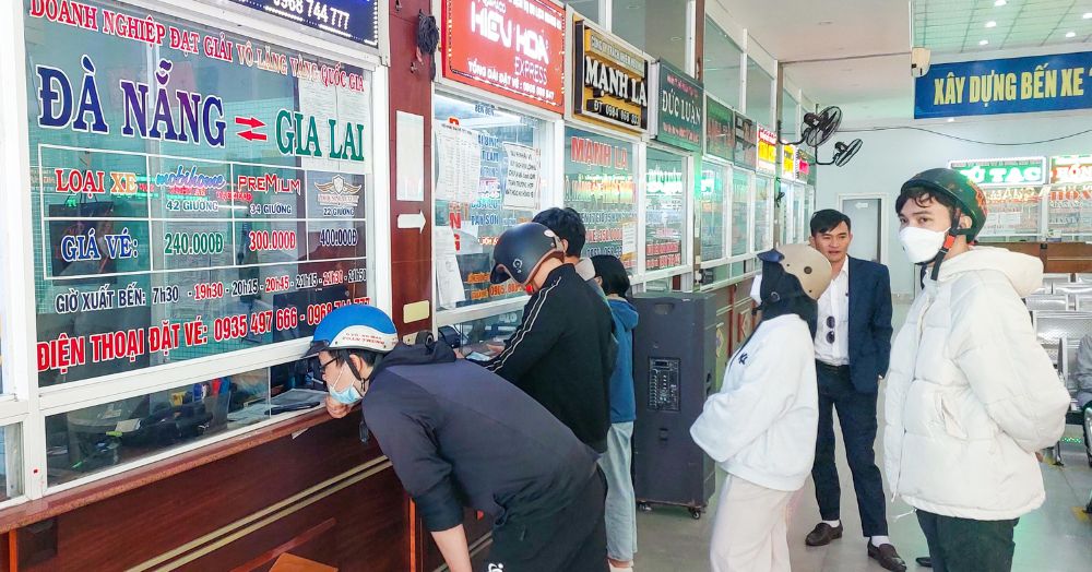* Bến xe Đà Nẵng
