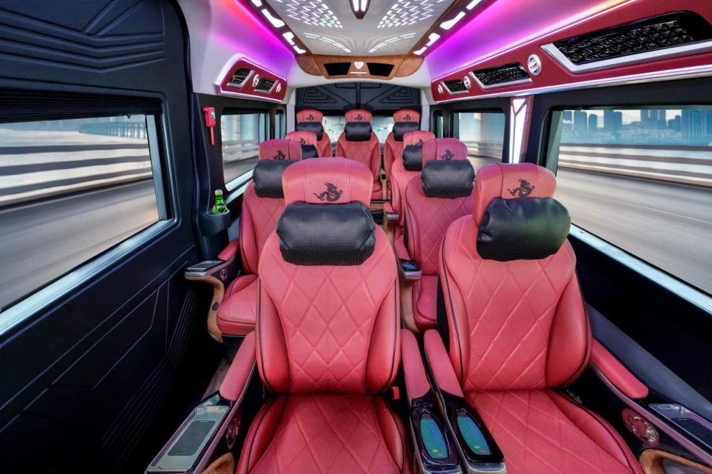 Xe Limousine Măng Đen