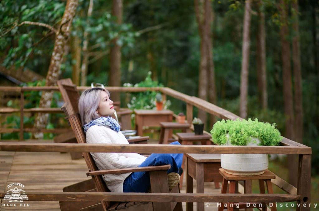 Cà phê Măng Đen mưa