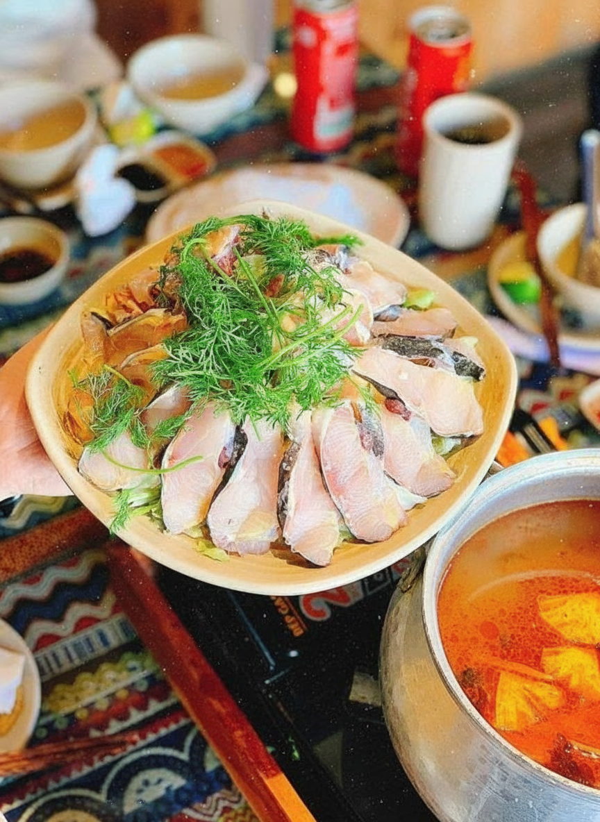 Lẩu cá tầm Măng Đen ấm cúng