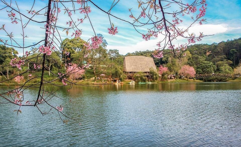 Hồ Đắk Ke Măng Đen